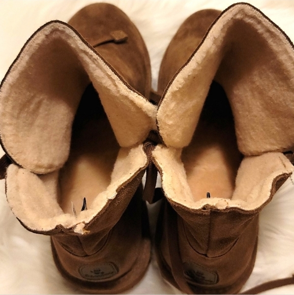 Bearpaw Zora Suede Booties Hickory Brown - Picture 13 of 16